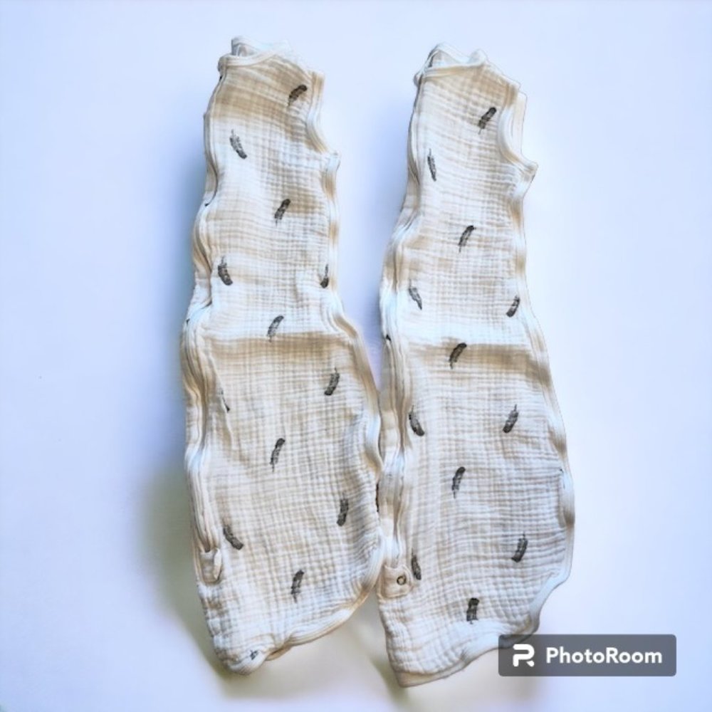 Bundle of Muslin Sleep Sacks Size 6-12M